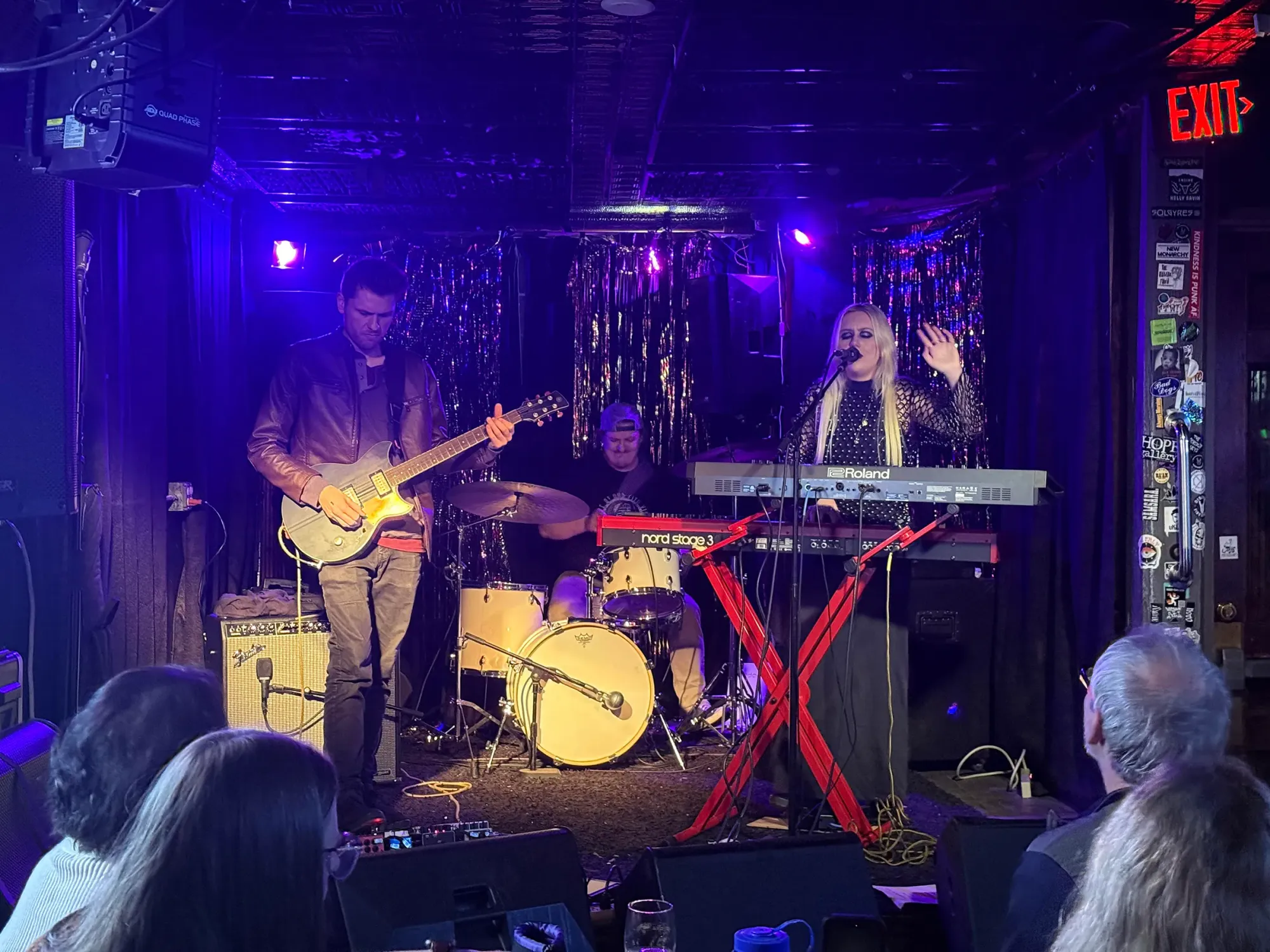 Boston Ethereal Rocker Gives New Haven a “Listen”