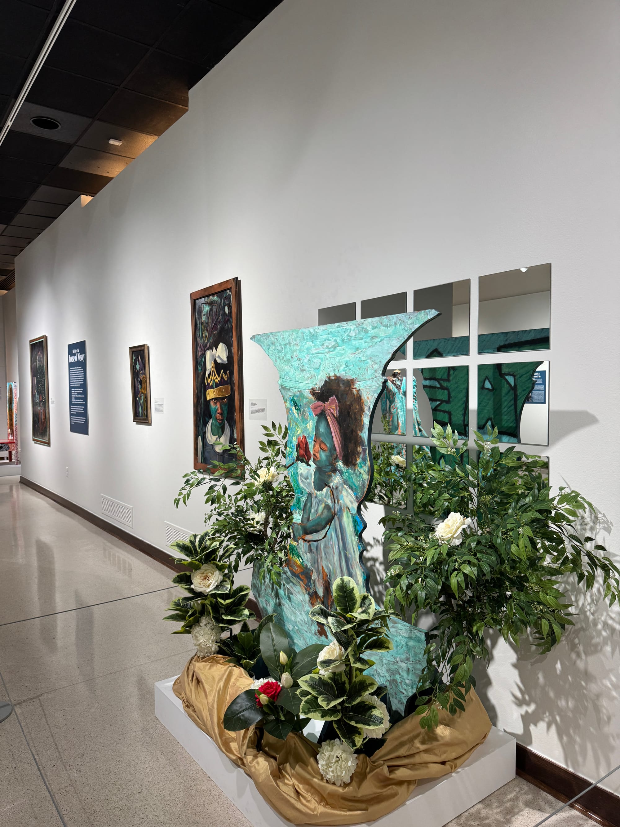 Here's Look At Us, House Of Blue