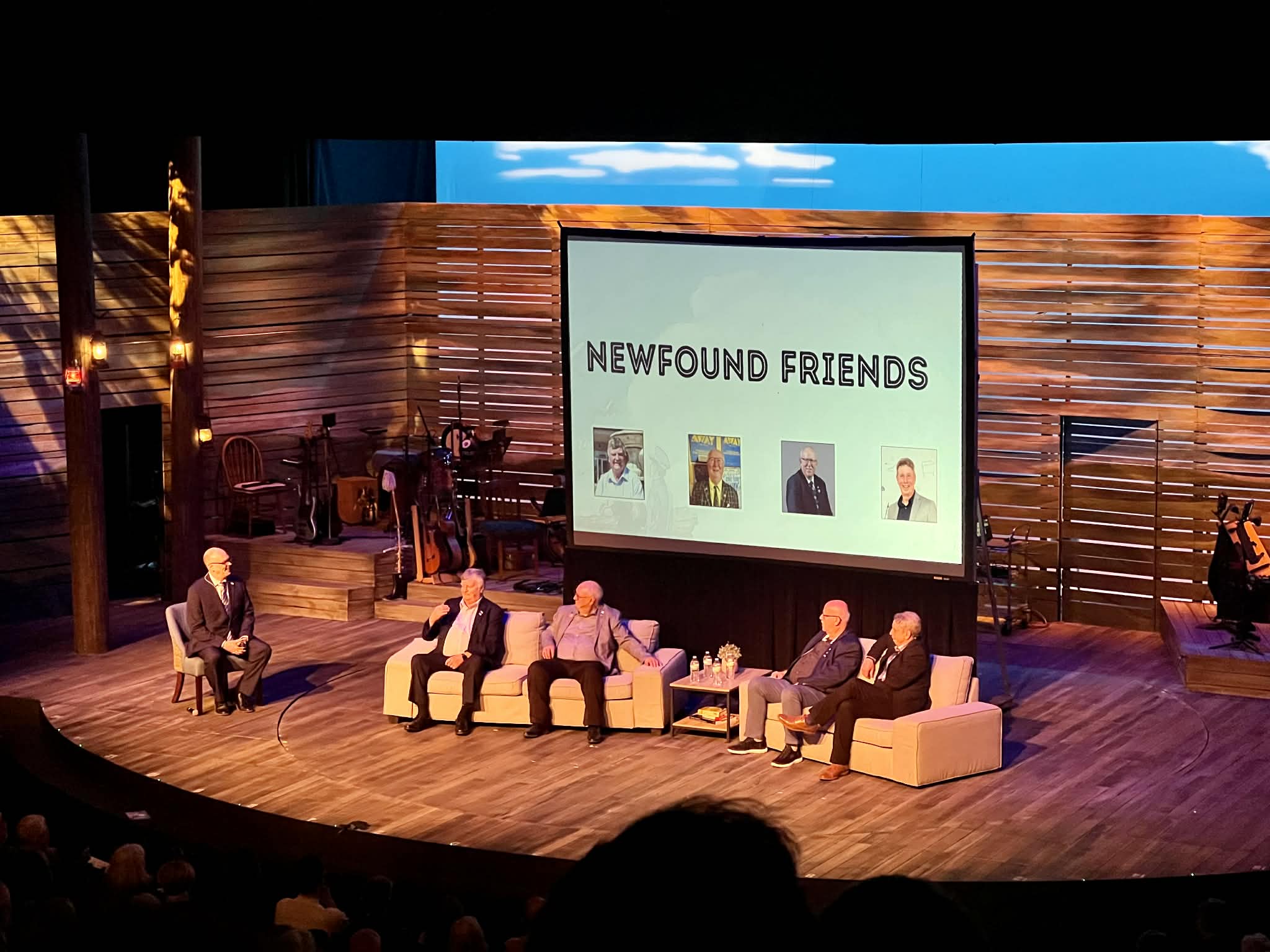 Michiganders Get A Gander At The Real Gander Heroes