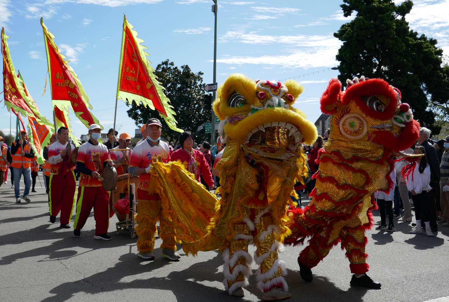 Lunar Parading Between Prosperity and Privation