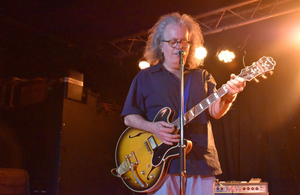 Mark Mulcahy Sweetens The Space