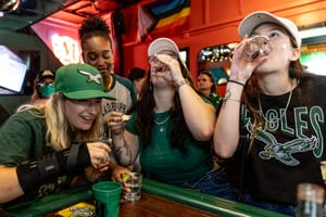 Philly Cheers To Women's Sports