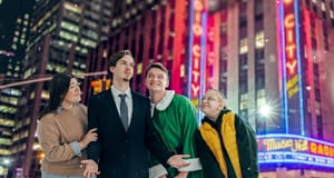 "Elf" Spreads Christmas Cheer